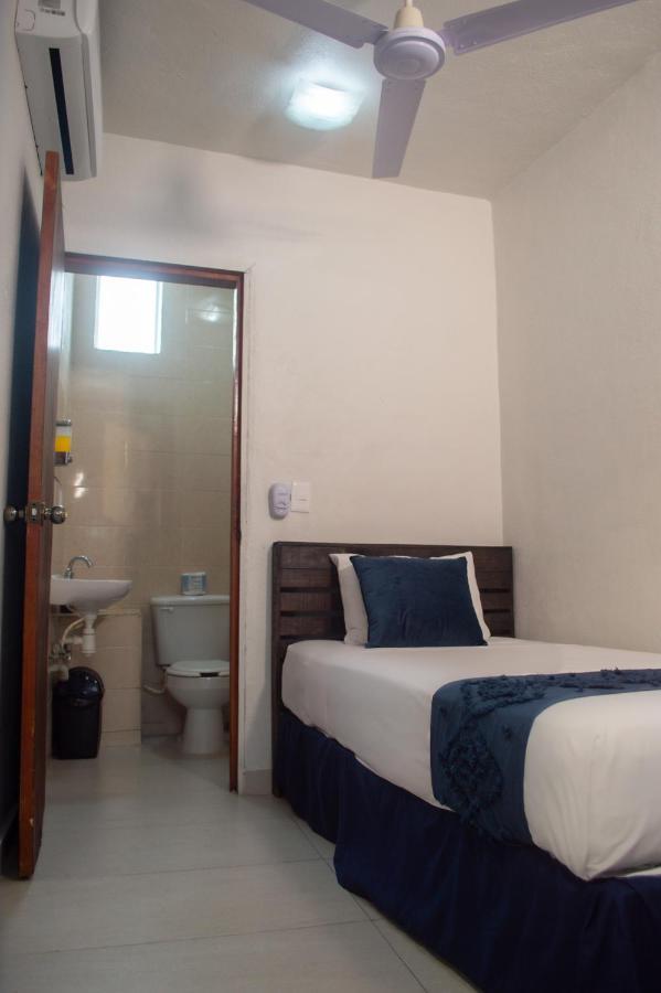 Hotel Juarez 70 Colima Phòng bức ảnh